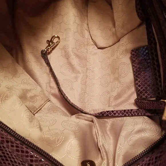 🐍Michael Kors Snakeskin Printed🐍 Tote - Picture 8 of 8